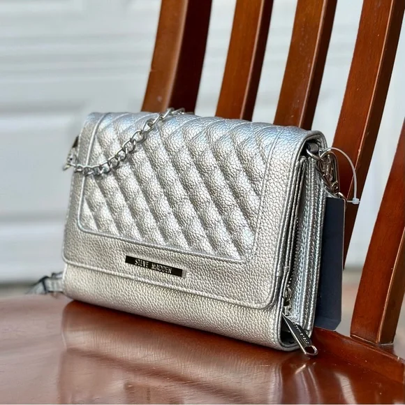 Steve Madden Quilted Silver Metallic Crossbody - NWT - Picture 7 of 11